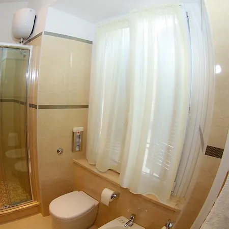 Candia Vatican 3*